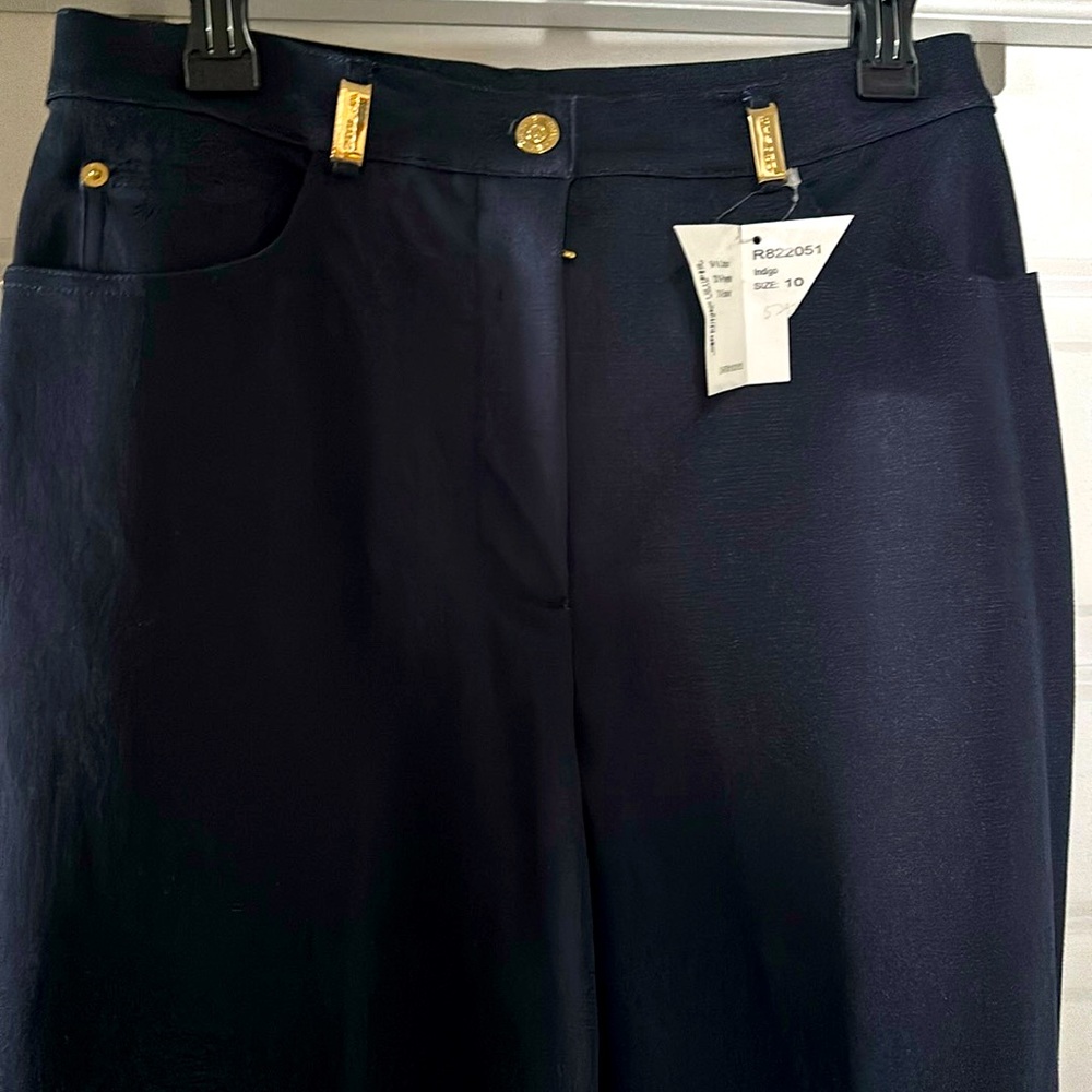 NWT - St John Navy bootcut Slacks size 10.